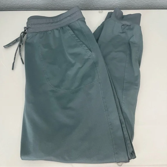 Zella Live In Pocket Joggers in Grey Thunder - Picture 9 of 13